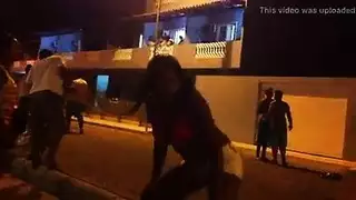 يركب راهبة ترانزيستور