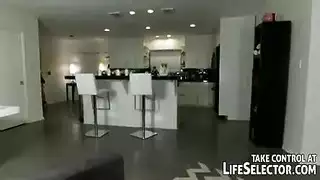 فيلم الجنس لإلسا جين: الكعب المدبّب يبقى مرتفعاً بينما تمارس الجنس