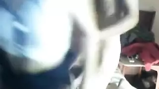 الفتاة الحارة مصبح بفارغ الصبر قضيب الصخور الصعب والحصول على نائب الرئيس الطازج في جميع أنحاء وجهها