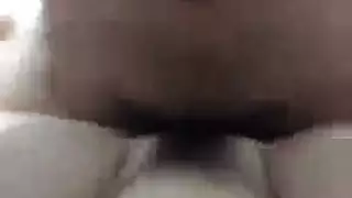 ملابس اليباحة