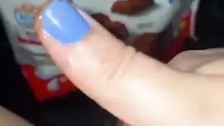 إباحية: هاوية سعودية تستمني وهي تفكر في القضيب الأسود الكبير