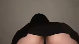 مشهد إكس إكس إكس: مؤخرة الفتاة المحجبة السمينة تهتز في تمرين جماع صريح