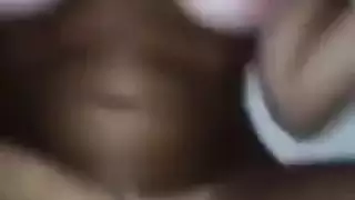 فحل عربي يجن، ويملأ جميع فتحاتي