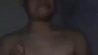 عذراء إسبانية تُنكح بقوة في غرفة فندق بورن