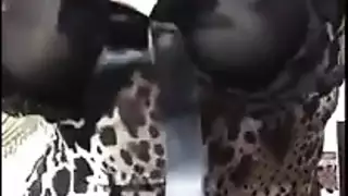 بنت بتول ركبو بالفزلين مصريه