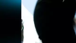 بورن عربي صريح: لعب بفرج حليق مع فتاة عارية