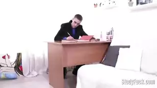 صورت حبيبها للسر مقاطع فيديو مسربة