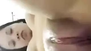 الجمالية المثيرة تسمع جارتها تمارس الجنس الصاخب بينما الزوجة غائبة