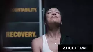 نيك كس كبير من الخلف طيز حلوه وكبيره