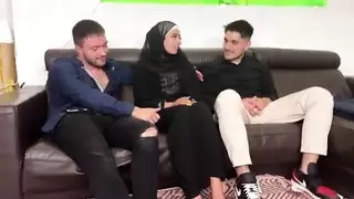 نيك على الكمية مترجم
