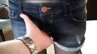 زب الاصطناعي في الحمام