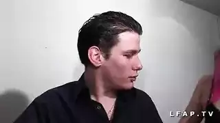 ملحمة بورنو ملحمية: زبور كبيرة تدك مهبل البوسنة والهرسك