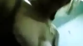 البلغارية مضيفة يا حارس الشاطئ